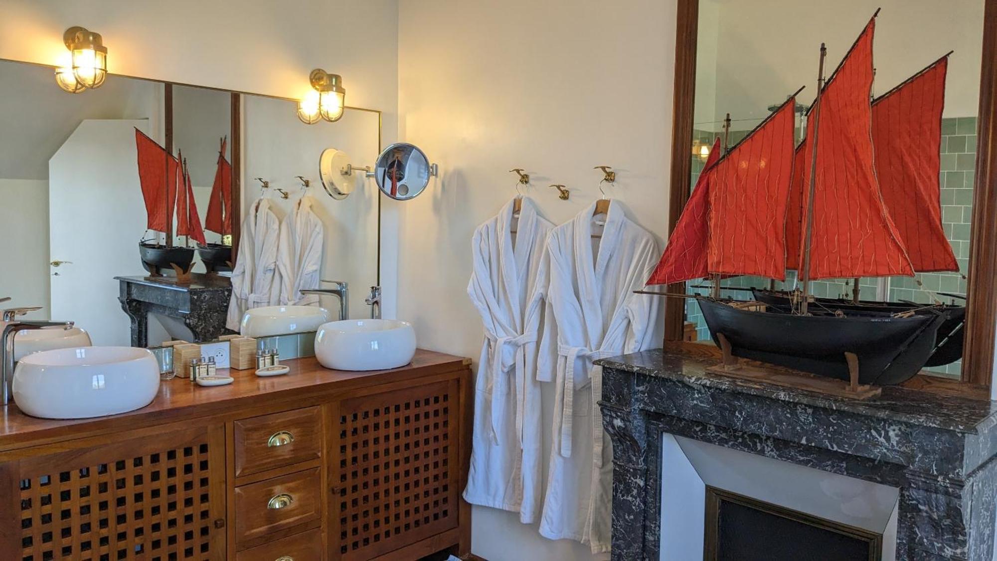 Manoir De Truhelin, A 2 Pas Du Golfe Du Morbihan アラドン 部屋 写真